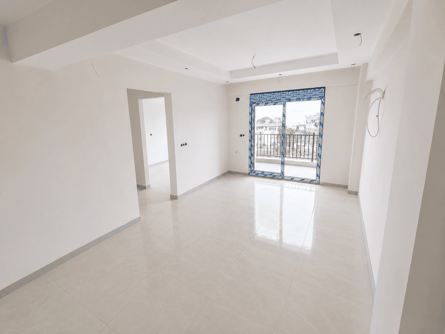 MİMAR SİNAN GİRNE CADDESİNDE SATILIK 2+1 DAİRE - Görsel 8