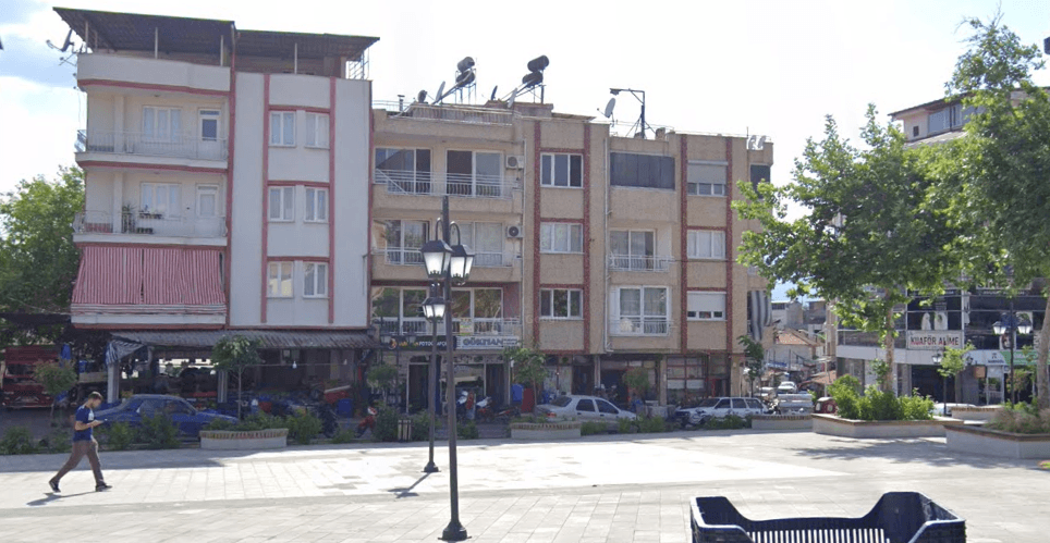 KENT MEYDANINDA SATILIK 2+1 DAİRE - Görsel 1